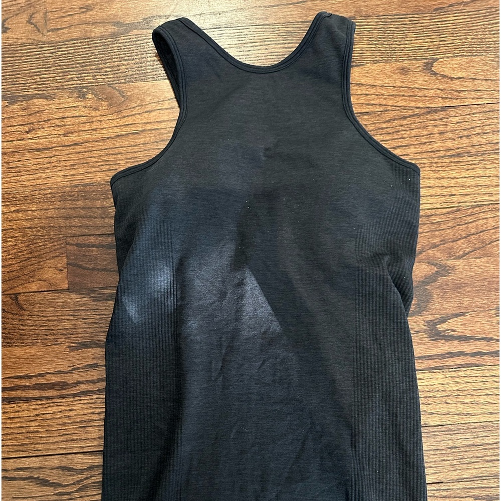 Lululemon seamless tank